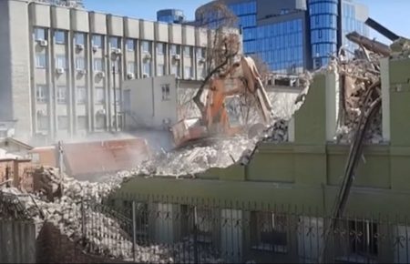 Мінкульт і ДАБІ відмовили в погодженні проєкту будівництва готелю на місці «будинку Уткіна» — Фоменко
