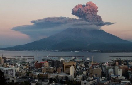 У Японії знову прокинувся найактивніший вулкан Сакура-дзіма
