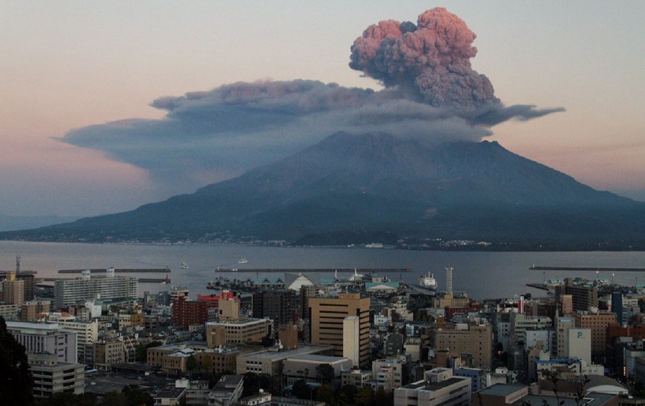 У Японії знову прокинувся найактивніший вулкан Сакура-дзіма