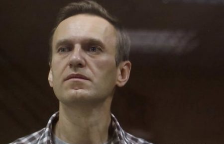 Родина та адвокати підтвердили смерть Навального, його тіло забрали слідчі