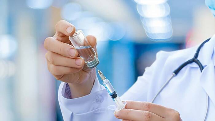 Україна зареєструвала вакцину AstraZeneca-SKBio для екстреного застосування