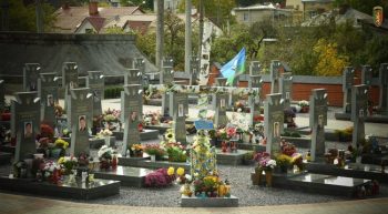 Там не тільки загиблі на Донбасі, а й ті, які померли від наслідків війни — співавтор ресурсу «Пам’ятаємо»