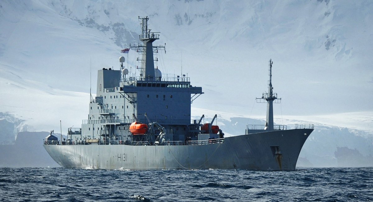 В знак солидарности с Украиной: Великобритания направит корабли ВМФ в Черное море