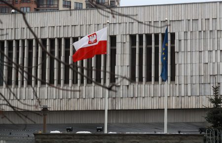 Москва продовжує висилати іноземних дипломатів: персонами нон ґрата оголосили 5 співробітників посольства Польщі в РФ