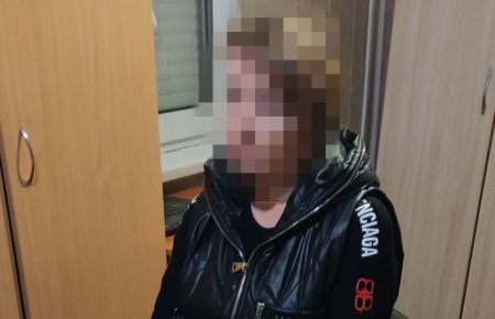 На кордоні з Україною затримали ексчиновницю «ЛНР» — СБУ
