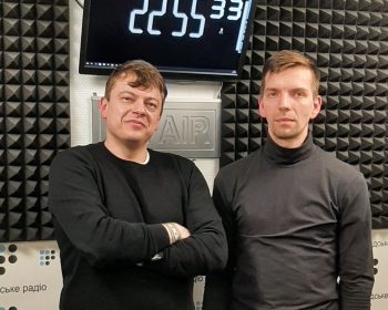 Чому в піснях на класичну поезію немає «на-на-на» і «ла-ла-ла» — музики гурту «Десь там» Чому в піснях на класичну поезію немає «на-на-на» і «ла-ла-ла» — музики гурту «Десь там»