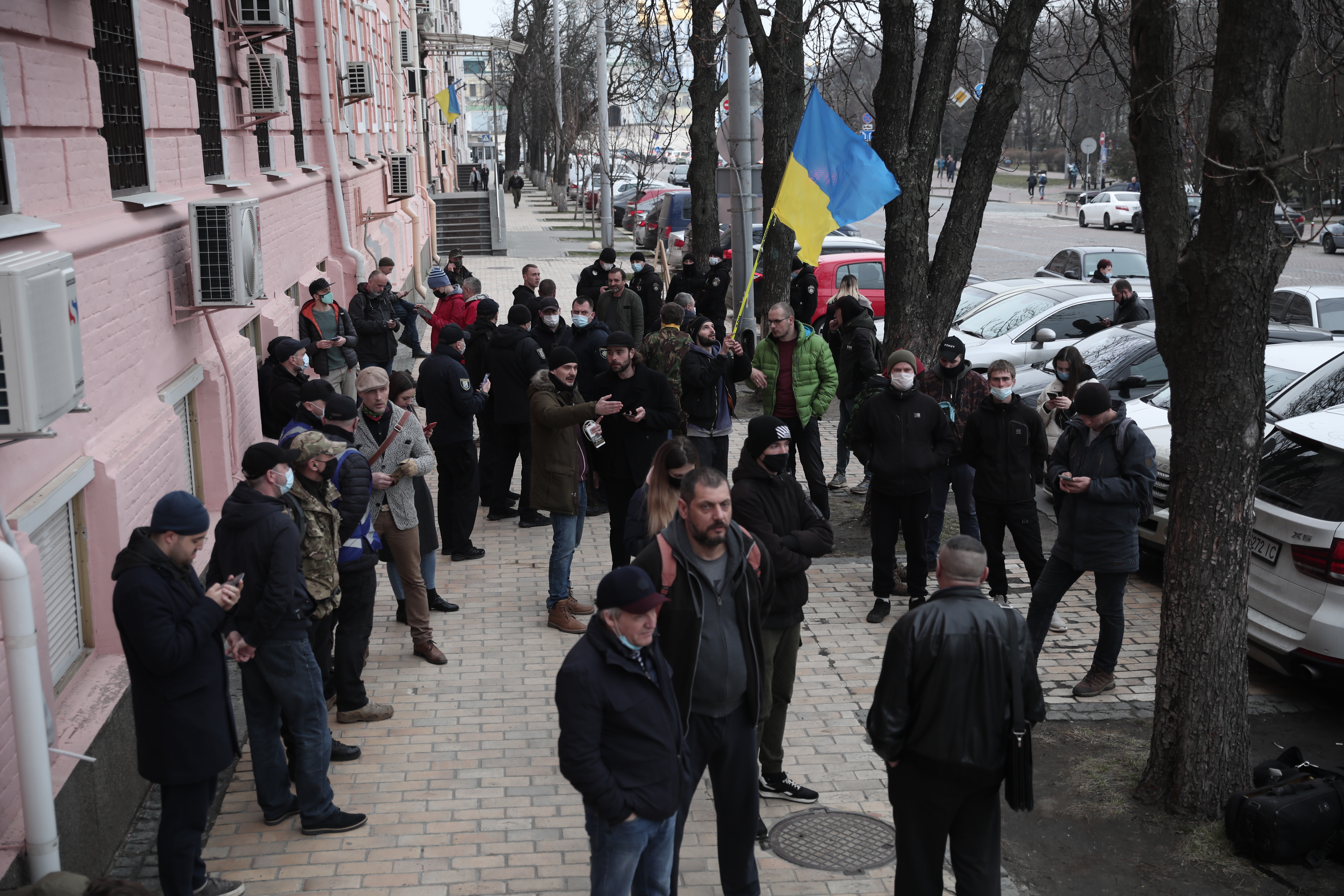 Акция под Офисом президента: суд в Киеве отправил еще двух участников под круглосуточный домашний арест