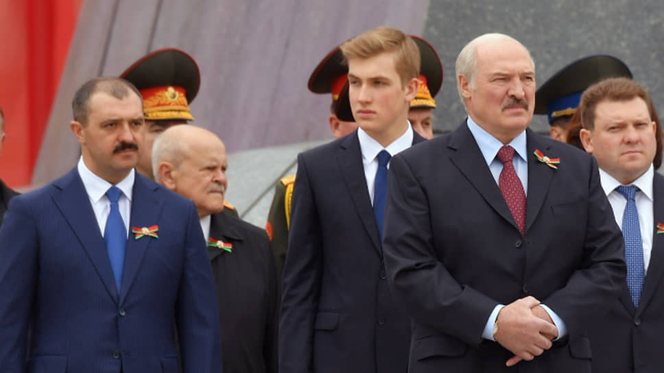Лукашенко підпише декрет про передачу влади на випадок вбивства президента