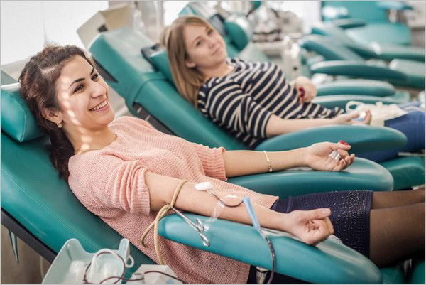 У Києві та Львові запускають безкоштовне таксі для донорів крові