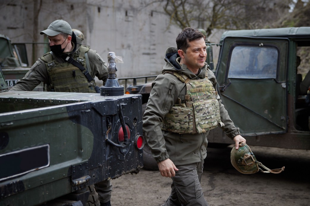 Ми готові до будь-яких варіантів розвитку подій — Зеленський про ймовірне вторгнення на Донбасі