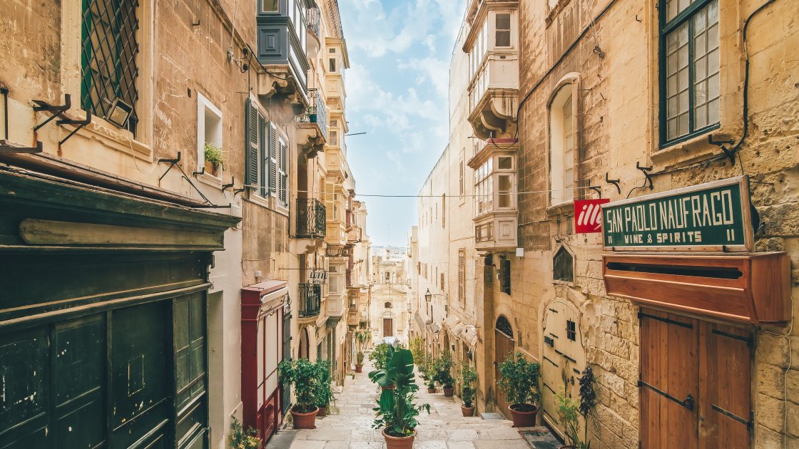 Мальта платитиме іноземним туристам до 200 євро за відпочинок