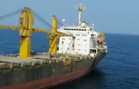 AFP: Іранське судно пошкодило вибухом у Червоному морі