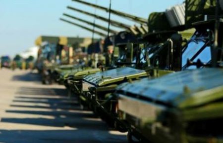 Зеленський ввів у дію рішення РНБО про збільшення видатків на оборону