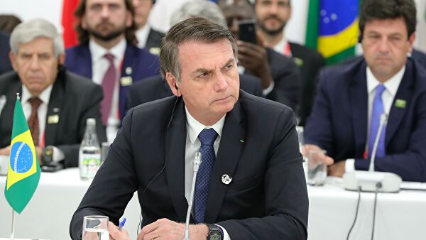 Президента Бразилії Болсонару оштрафували за порушення карантинних вимог