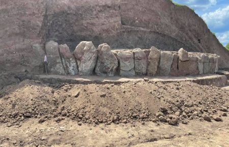 На Днепропетровщине археологи обнаружили кромлех, которому 5 тысяч лет