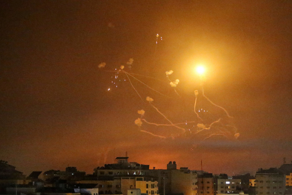 Военные Израиля отрицают наземную операцию в секторе Газа