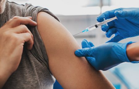 З 19 травня українці зможуть отримати другу дозу вакцини AstraZeneca