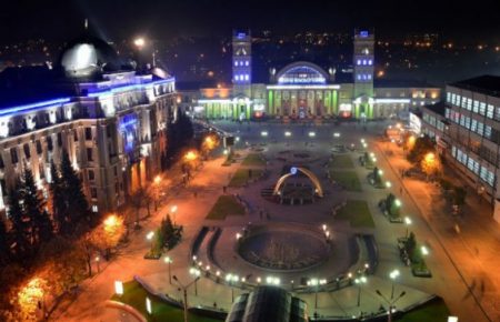 Суд скасував рішення міськради Харкова про присвоєння російській мові статусу регіональної