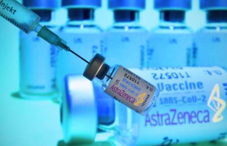 Румыния предоставит Украине 100 тысяч доз вакцины от коронавируса AstraZeneca