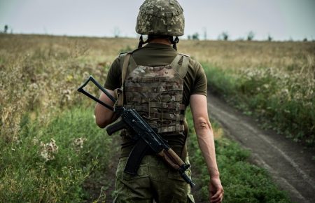 На Донбасі за добу бойовики чотири рази порушили «режим тиші»