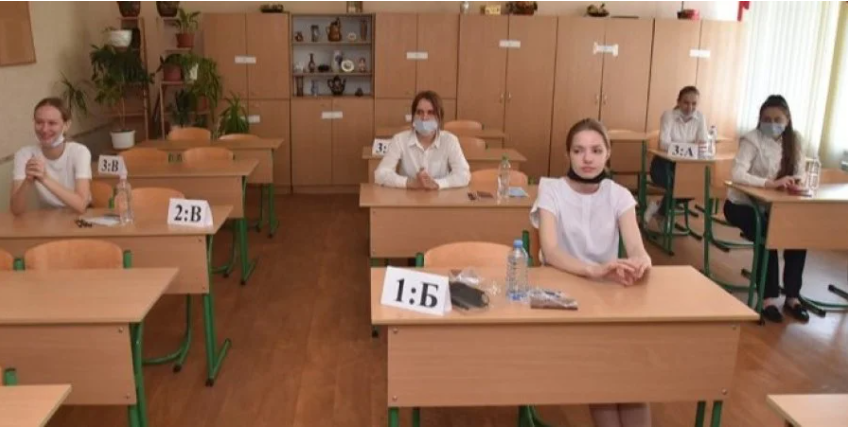 Випускники на окупованій території Донеччини вперше складають державний іспит РФ