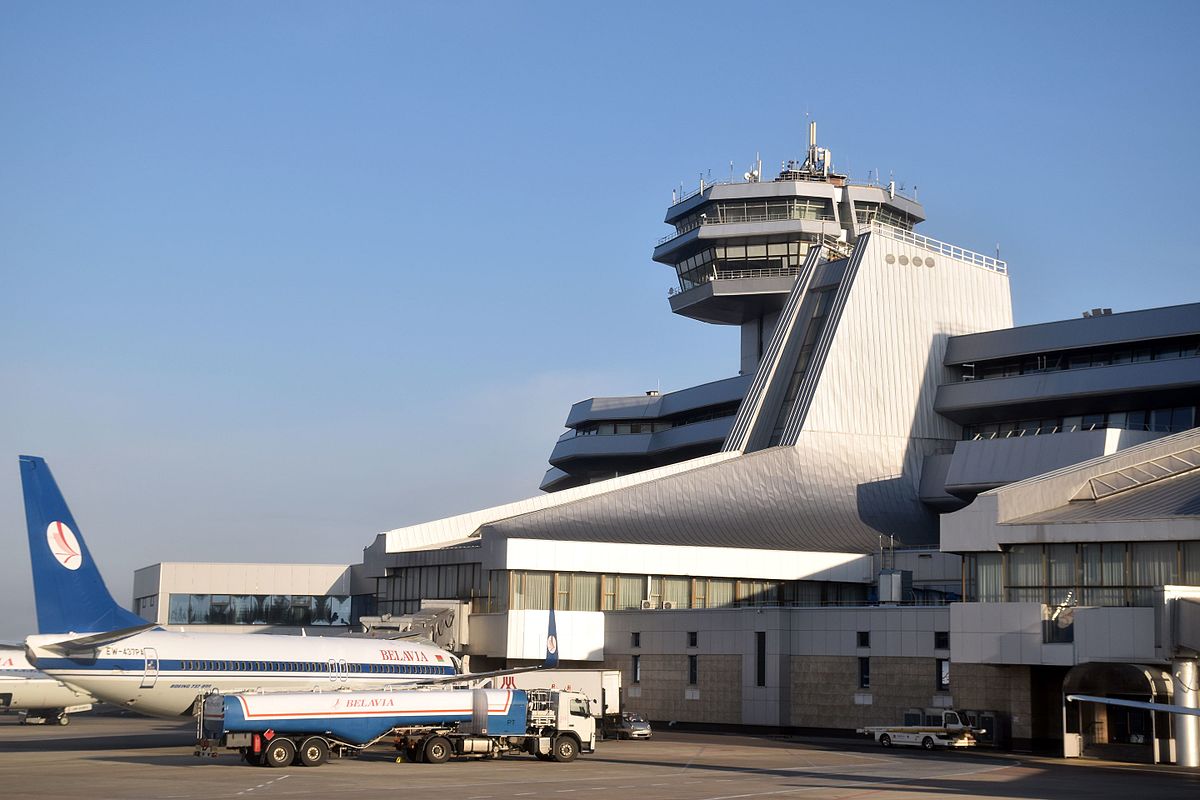 У Білорусі понад годину з аеропорту не випускають літак до Франкфурта — Белсат