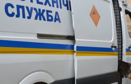 Поліція перевіряє повідомлення про замінування аеропорту «Київ» та низки медзакладів