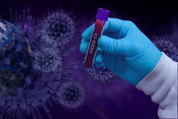 На Кіпрі виявили гібрид штамів коронавірусу «Дельта» й «Омікрон» — CNN