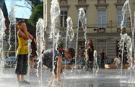 В Украине в ближайшее время усилится жара, ожидается до 36°