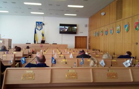 В Ровно через суд хотят отменить избрание главы облсовета и его заместителей