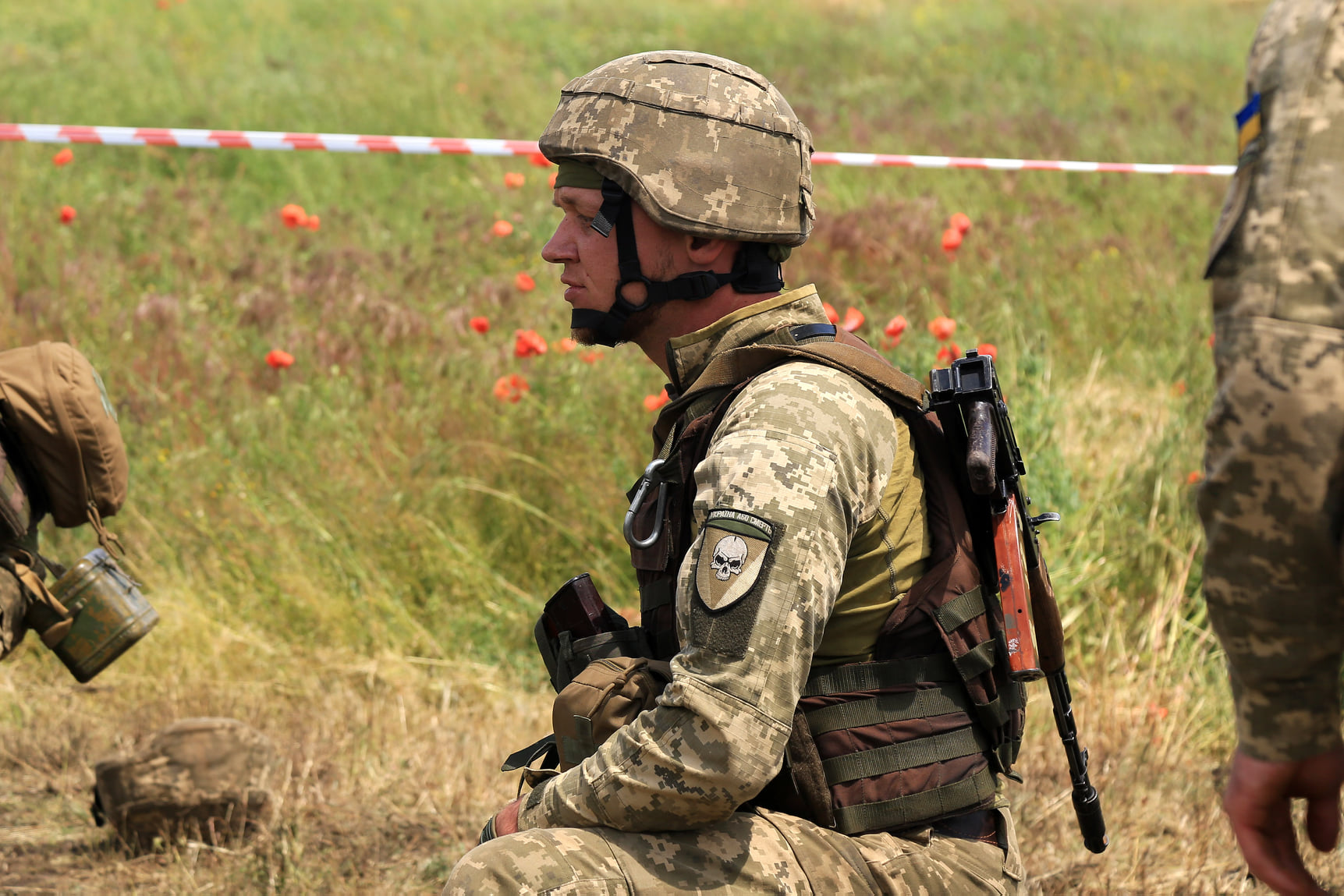 Сутки на Донбассе: боевики 12 раз открывали огонь