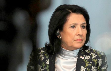 В Грузии правящая партия объявила о начале процедуры импичмента президента