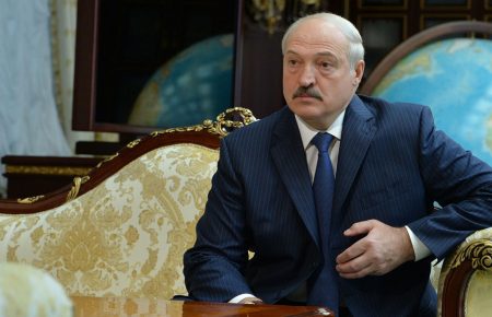 Лукашенко может пересмотреть позицию относительно принадлежности Крыма — Максак
