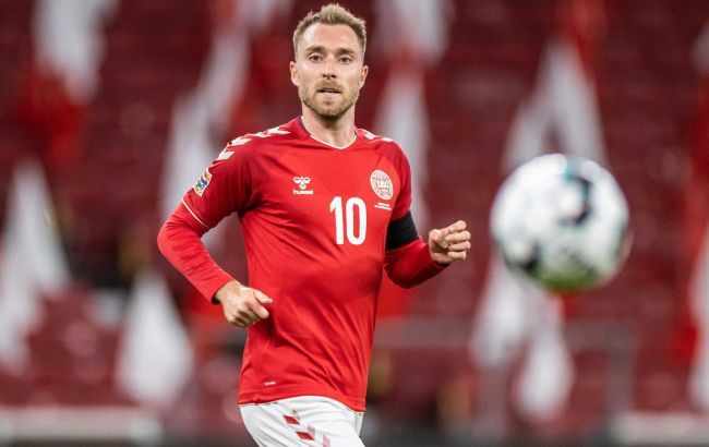Євро-2020: матч між Данією і Фінляндією перервали, півзахисник Данії знепритомнів