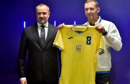 Щербачов: УЄФА не має права скасувати національну форму, яку сама ж затвердила