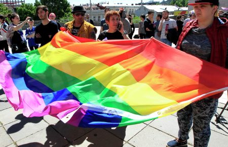 У Тбілісі сталися сутички на ЛГБТ-акції біля парламенту Грузії
