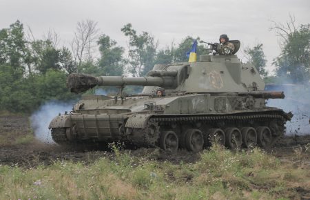 Доба на Донбасі: один військовий загинув, ще один — дістав поранення