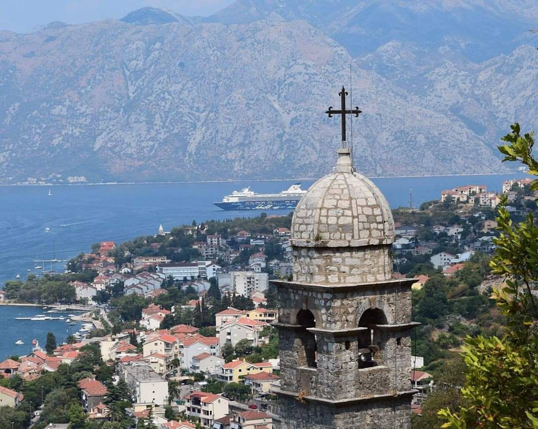 Чорногорія посилює карантинні обмеження