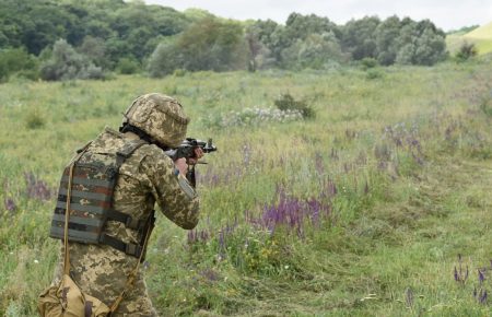 Доба на Донбасі: бойовики 6 разів порушили режим «тиші», поранений військовий