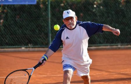 «Мрію зіграти з Федерером» — найстарший тенісист світу 97-річний Леонід Станіславський про життя і плани на майбутнє