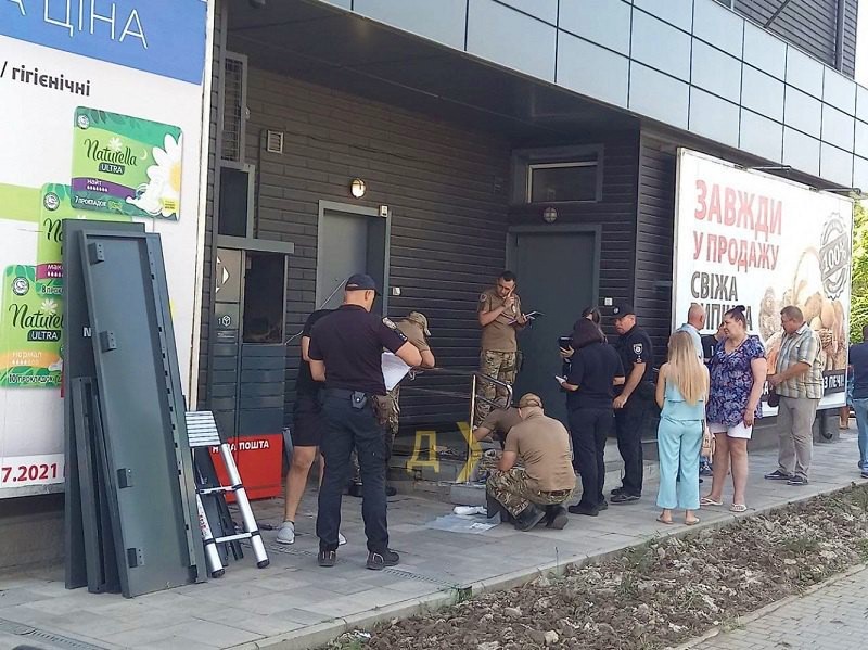 Затримали чоловіка, причетного до вибухів у поштоматах Києва та Одеси