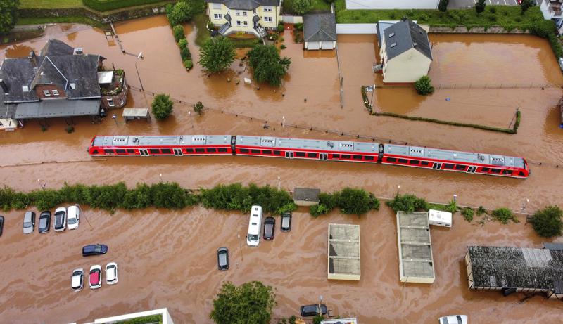 Количество погибших в результате наводнений в Германии и Бельгии возросло до более 90