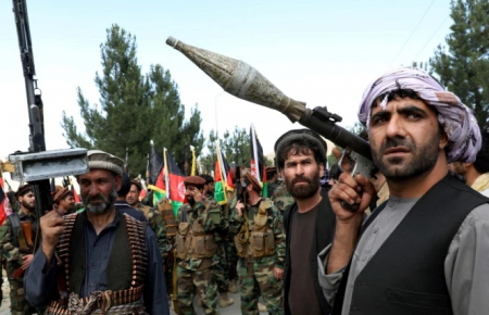 Уряд Афганістану запровадив коменданську годину, щоб спинити насильство з боку «Талібану»