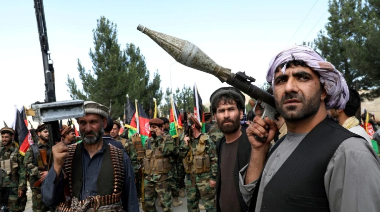 Уряд Афганістану запровадив коменданську годину, щоб спинити насильство з боку «Талібану»