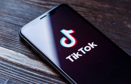 TikTok запустила функцию трудоустройства: пробный проект продлится до конца июля