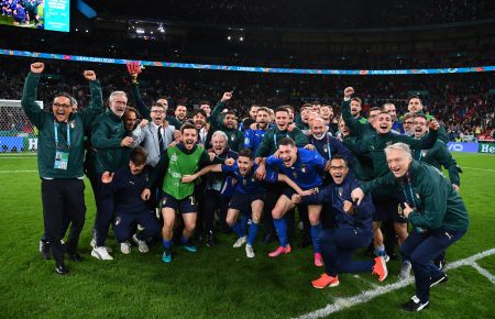 Евро-2020: сборная Италии изолировалась из-за COVID-19, обнаруженного у журналистов