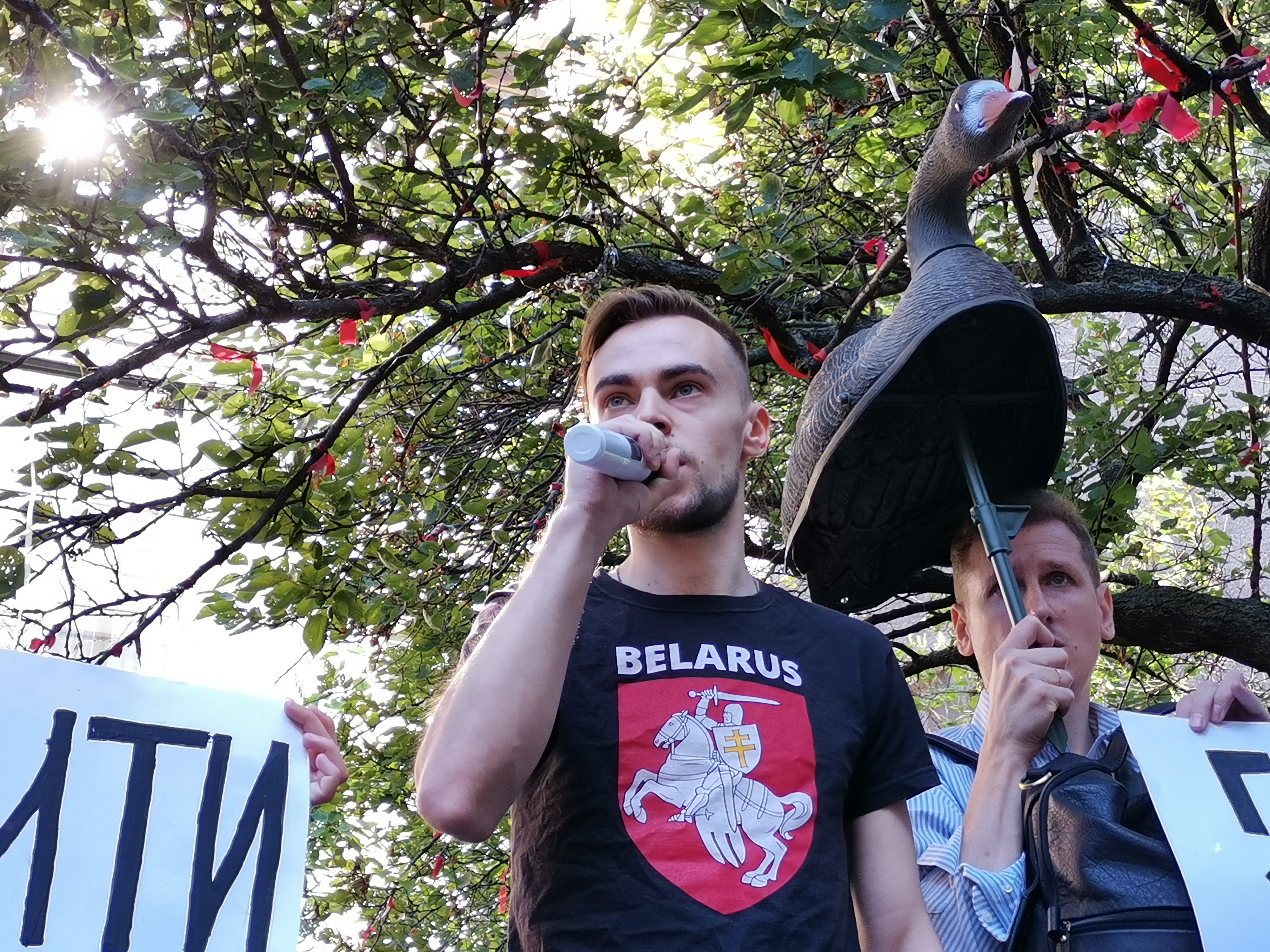 «Хочу, щоб та сама нова Білорусь будувалась на моїх очах»: про що на протестних акціях говорять білоруси