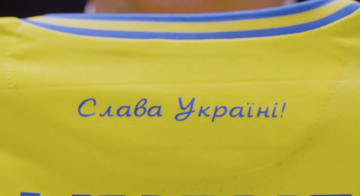 В УПЛ українські клуби зобов’язали нанести на форму гасла «Слава Україні» та «Героям слава»
