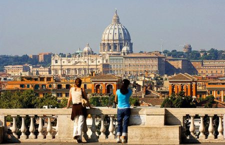 Италия открывается для украинских туристов — Кулеба