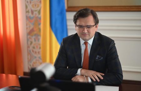 Кулеба підписав угоду про безвіз між Україною та Перу